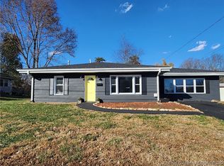 122 Monon Dr, Paoli, IN 47454