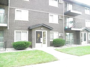 6055 W 64th Pl #7, Chicago, IL 60638