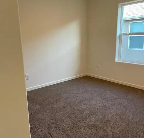 260 Shafer Ave — Photo 17