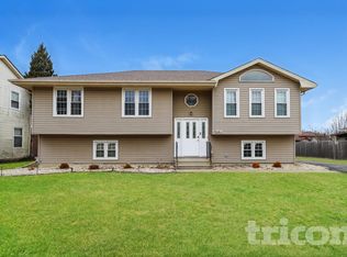 2513 Ruth Fitzgerald Dr, Plainfield, IL 60586