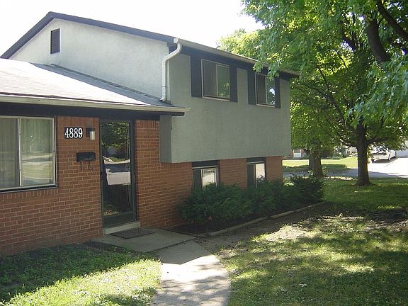 5th image of 4889 Labelle Dr