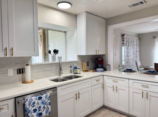 12319 Grove Meadow Dr, Stafford, TX 77477