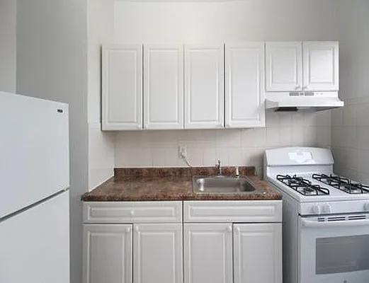 Rented by SW Queens Mezzanine | media 1