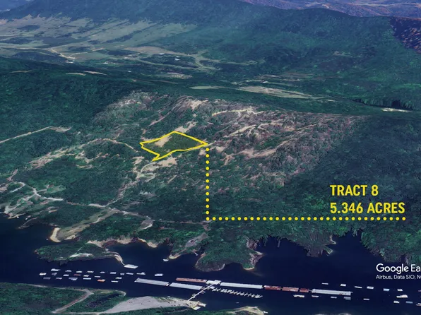 Lake Ln, New Tazewell, TN 37825