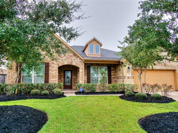 3702 Walker Falls Ln, Fulshear, TX 77441