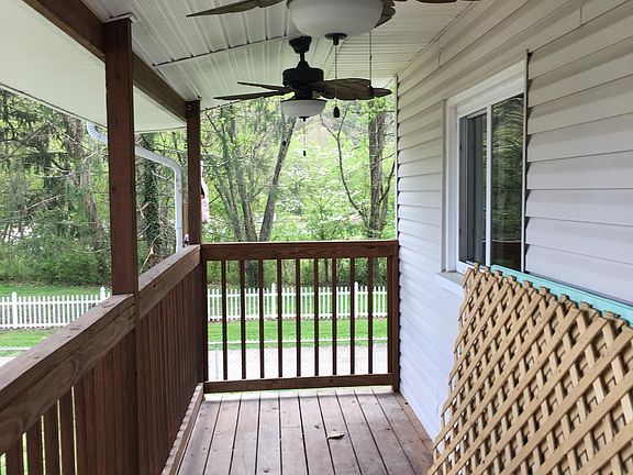 2nd image of 3401 Naylor Dr