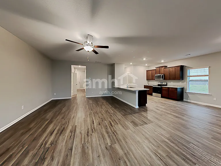 625 Gleaner Way — Photo 6