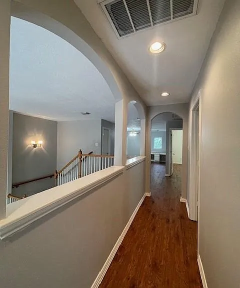 8519 Babbling Brook Ct — Photo 35