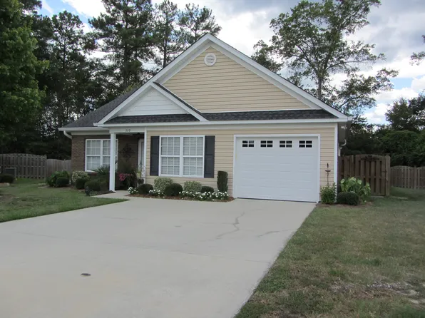209 Crickhollow Cir, Lexington, SC 29073
