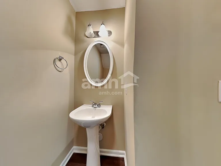 4652 Midstream Crossing Dr — Photo 8