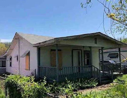 1st image of 3804 10th Ave