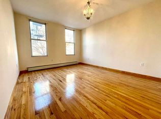 66 Box St APT 2R, Brooklyn, NY 11222