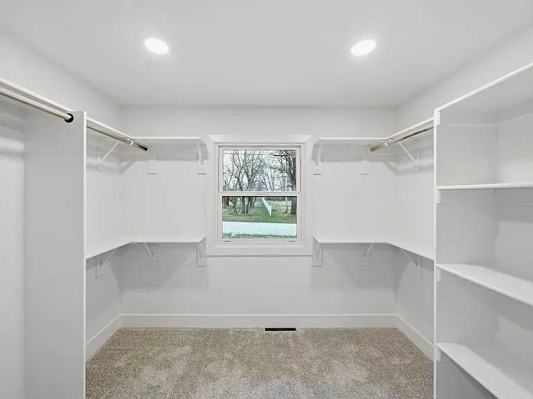 149 Washington St — Photo 39