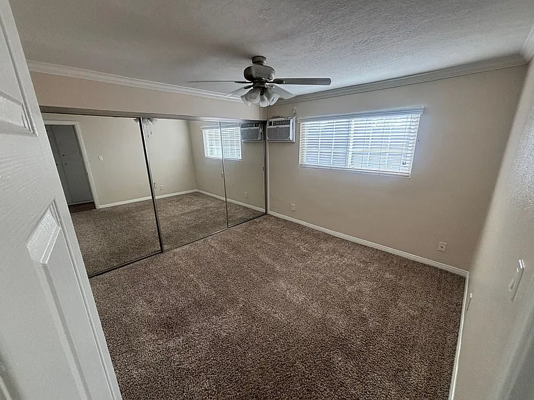 Porto Bella Apartments — Photo 36