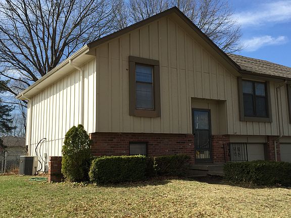 Side and Front of the Duplex