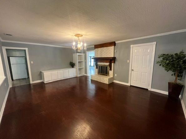 2607 Clayton Pl