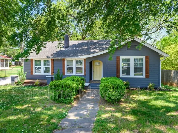 306 Powell St, Easley, SC 29640