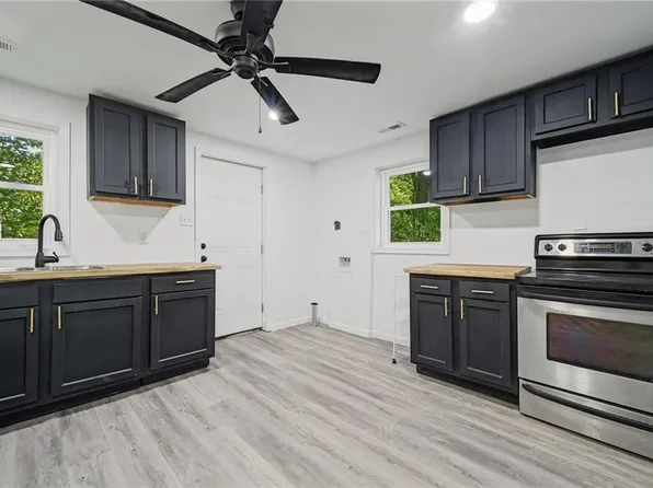 186 Railroad St, Williamsburg, VA 23185