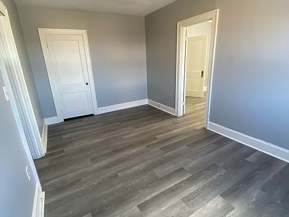 5th image of 3834 Glenway Ave #5