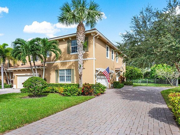 2nd image of 4599 Cadiz Circle