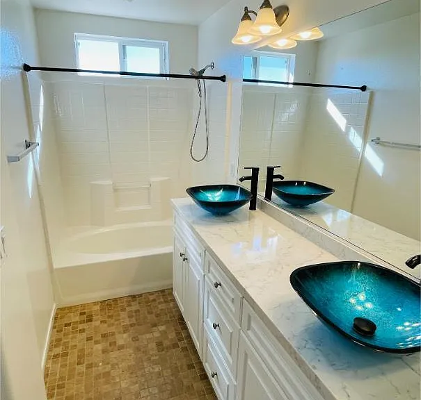 4012 Backshore Ct #1 — Photo 35