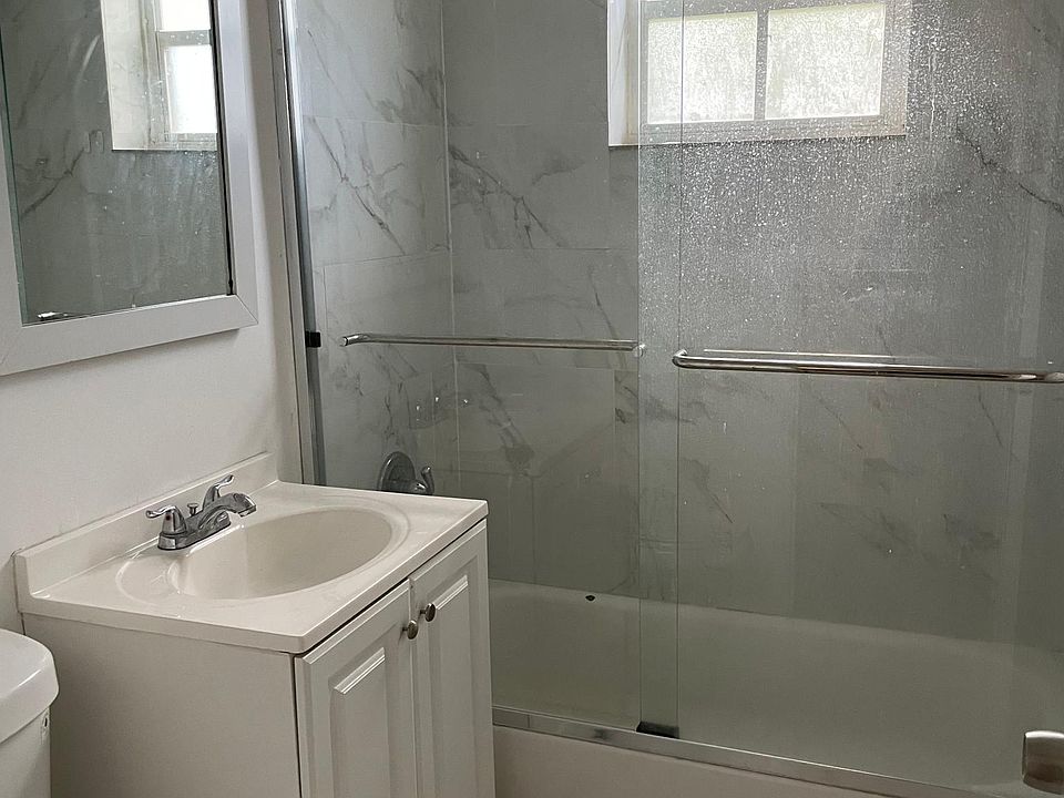 2nd image of 3270 W Trade Ave APT 8