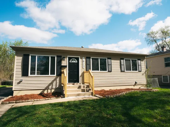 1823 224th St, Sauk Village, IL 60411