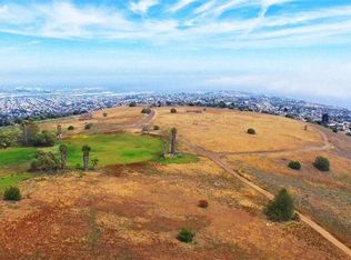 30620 Tarapaca Rd, Rancho Palos Verdes, CA 90275