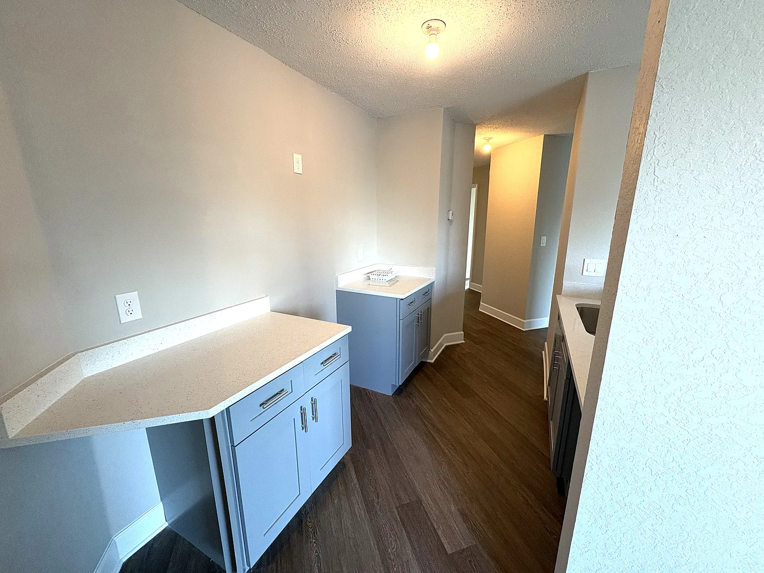 2516 Woodgate Boulevard, #106 - 106 — Photo 3