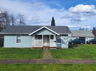 1124 E Madison Ave, Cottage Grove, OR 97424