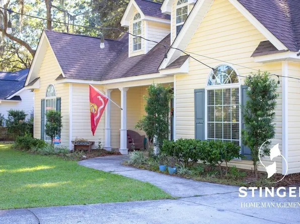7 Meagan Dr, Beaufort, SC 29907