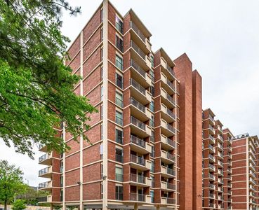 1300 Army Navy Dr APT 630, Arlington, VA, 22202