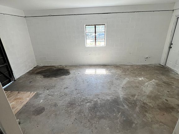 5th image of 3842 1/2 Dr Martin Luther King Jr St S #1/2