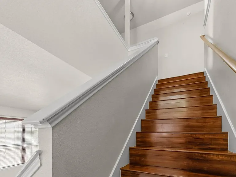 2802 Scottsdale Dr — Photo 24
