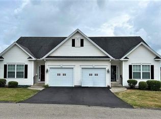 60 River Crest Dr UNIT 60, Plantsville, CT 06479