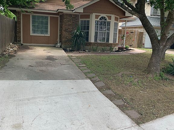 4th image of 6314 Candlecrest Ct