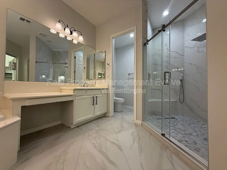 23012 N 38th Pl — Photo 21