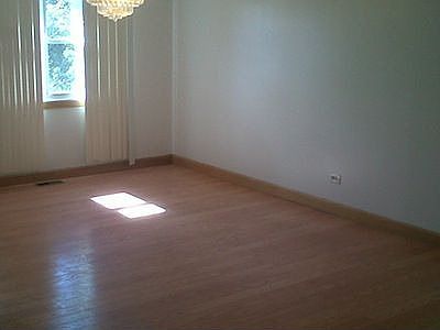 4th image of 137 W Stevenson Dr