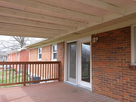 4th image of 5702 Chestnutwood Way