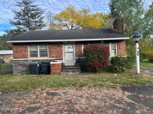 121 Hudson River Road, Waterford, NY 12188