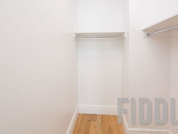 4th image of 44-41 Purves St #1601AA