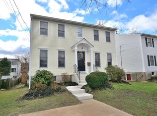 3506 14th St N, Arlington, VA 22201