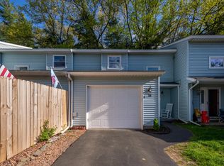 75 Tallow Wood Dr, Clifton Park, NY 12065