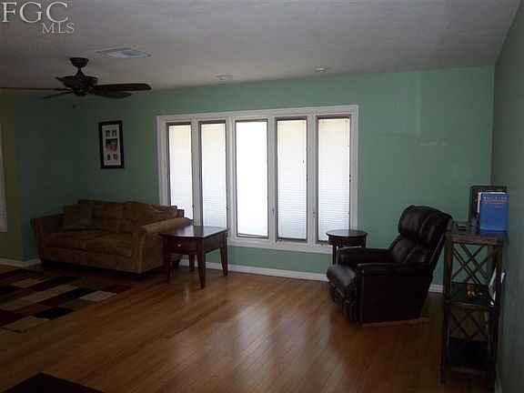 4th image of 5790 Beechwood Trl