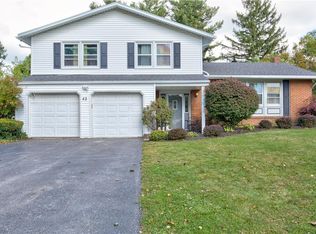42 Banyan Dr, Rochester, NY 14616