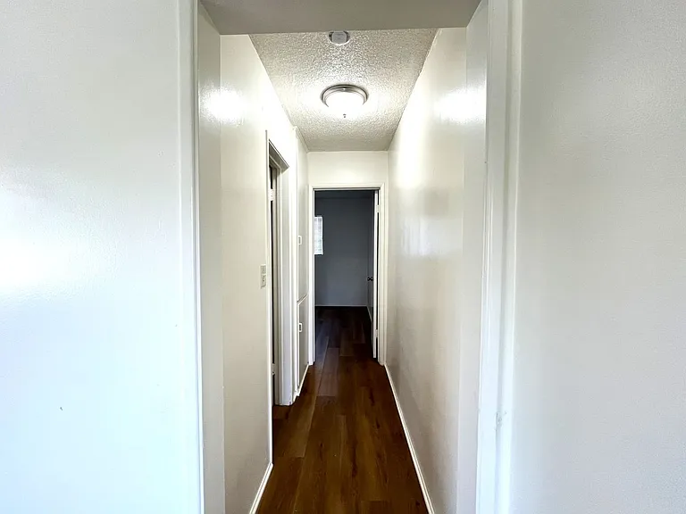 RV NT 307 - 319 — Photo 20