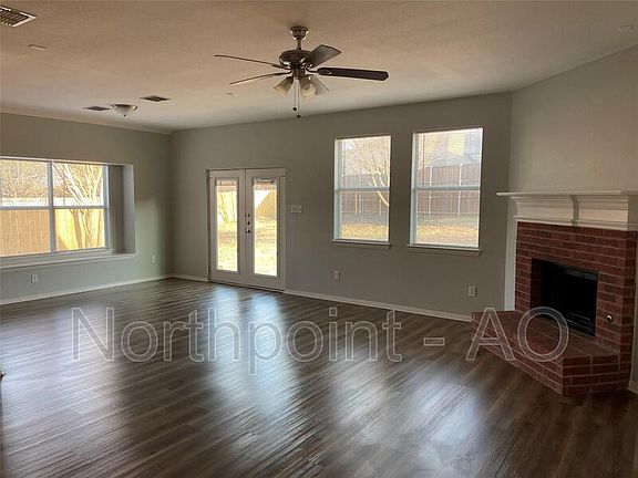 4th image of 5212 Smithfield Ct
