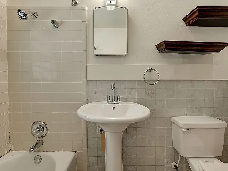 1306 McKinley Ave — Photo 14