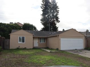 2426 Robinson Ave, Santa Clara, CA 95051