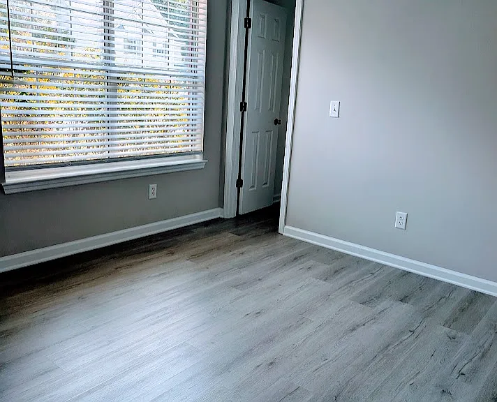 115 Remington Dr — Photo 15